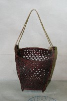 藏品(籐製四方型背筐)的圖片