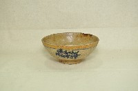 藏品(黃釉青花加彩印花花鳥紋碗)的圖片