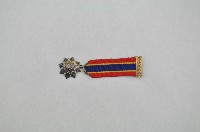 藏品(五等雲麾襟綬勳章)的圖片