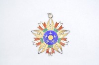 藏品(空軍復興榮譽三等勳章)的圖片