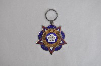 藏品(陸海空乙種二等獎章)的圖片