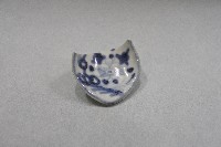 藏品(青花牡丹洞石紋湯匙殘片)的圖片