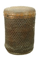 藏品(竹編帶蓋桶式竹籠)的圖片