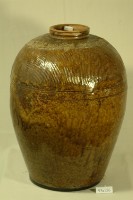 藏品(帶款紅棕釉拍打印紋窄口豐肩式陶甕)的圖片