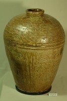藏品(黃棕釉拍打印紋窄口豐肩式陶甕)的圖片