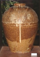 藏品(棕褐釉拍打印紋窄口豐肩式陶甕)的圖片