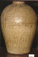 藏品(斑狀紋米褐釉拍打印紋窄口豐肩式陶甕)的圖片