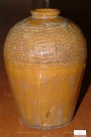 藏品(黃褐釉拍打印紋窄口豐肩式陶甕)的圖片