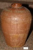 藏品(紅褐釉拍打印紋窄口豐肩式陶甕)的圖片