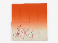 藏品(橘紅色花卉繡樣包巾)的圖片