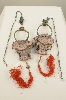 藏品(床前刺繡吊飾2件)的圖片