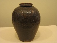 藏品(褐釉線紋窄口陶甕)的圖片
