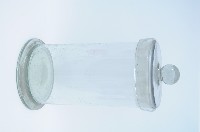 藏品(園鈕帶蓋透明玻璃中型長罐)的圖片