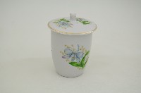 藏品(金邊帶蓋彩繪折枝花卉紋直筒瓷杯)的圖片