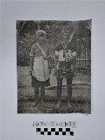 藏品(黃則修攝原住民男女合影照)的圖片
