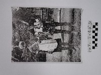 藏品(黃則修攝原住民男女合影照)的圖片