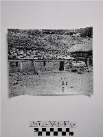 藏品(黃則修攝石板屋與茅草屋)的圖片