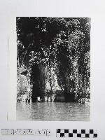 藏品(黃則修攝碧潭情人洞)的圖片