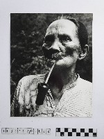 藏品(黃則修攝泰雅老嫗)的圖片