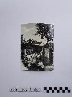 藏品(黃則修攝前殿廣場石碑)的圖片