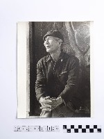 藏品(黃則修攝男子)的圖片