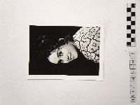 藏品(黃則修攝女藝人2)的圖片