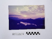 藏品(黃則修攝湖面)的圖片