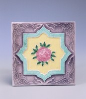 藏品(暗花紫地玫瑰紋磁磚（8）)的圖片