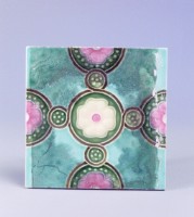 藏品(紅黃花卉連續圈紋磁磚)的圖片