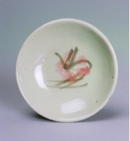 藏品(綠釉花草小碟)的圖片