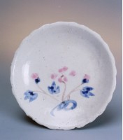 藏品(花草紋盤)的圖片