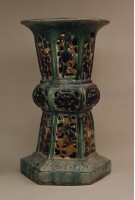 藏品(廣東石灣窯花台)的圖片