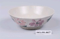 藏品(手繪粉紅釉花卉紋碗)的圖片