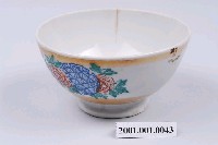 藏品(印花彩釉花卉紋碗)的圖片