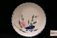 藏品(手繪胭脂紅釉花卉紋花口碗)的圖片