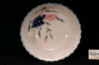 藏品(手繪胭脂紅釉花卉紋花口碗)的圖片