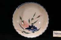 藏品(手繪胭脂紅釉花卉紋花口碗)的圖片