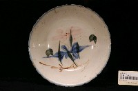 藏品(手繪胭脂紅釉花卉紋花口碗)的圖片