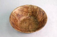 藏品(木製菱格紋大碗)的圖片