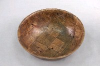 藏品(木製菱格紋大碗)的圖片