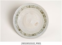 藏品(轉印青花花卉紋圓盤)的圖片