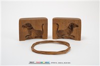 藏品(兩塊木組合小狗糖塔模子)的圖片