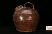 藏品(褐釉陶製球形夜壺)的圖片