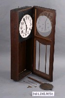 藏品(日本製長方形掛鐘組)的圖片