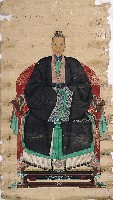 藏品(彩繪坐姿女祖先畫像)的圖片