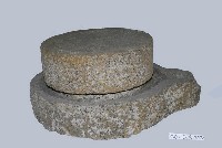 藏品(小型石磨)的圖片