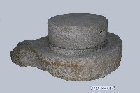 藏品(小型石磨)的圖片