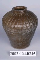 藏品(橄欖綠釉南瓜瓣紋陶甕)的圖片