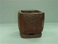 藏品(紅褐釉雲獸紋方形火爐)的圖片
