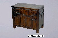 藏品(乾漆素面桌櫃)的圖片